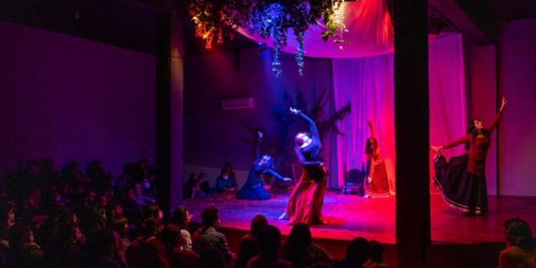 Pakistani Theatre Then And Now